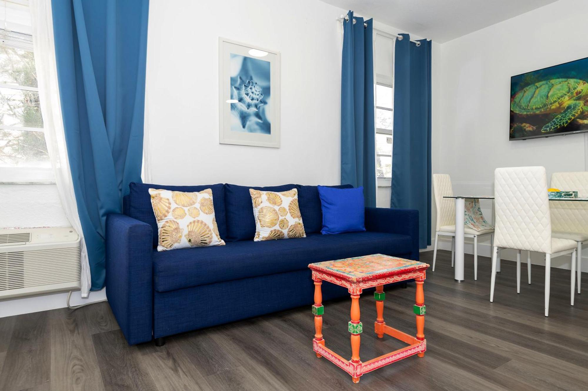 מיאמי ביץ' Apartments On Collins מראה חיצוני תמונה