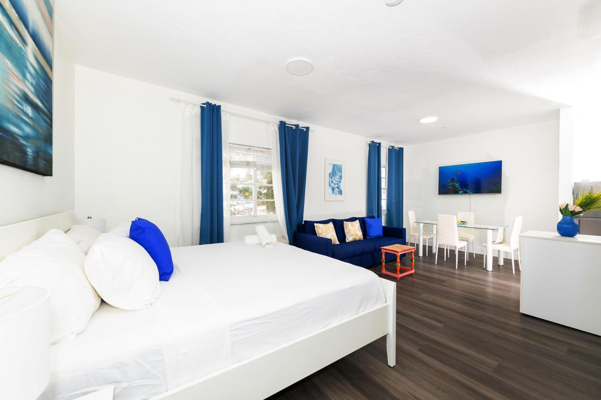 מיאמי ביץ' Apartments On Collins מראה חיצוני תמונה