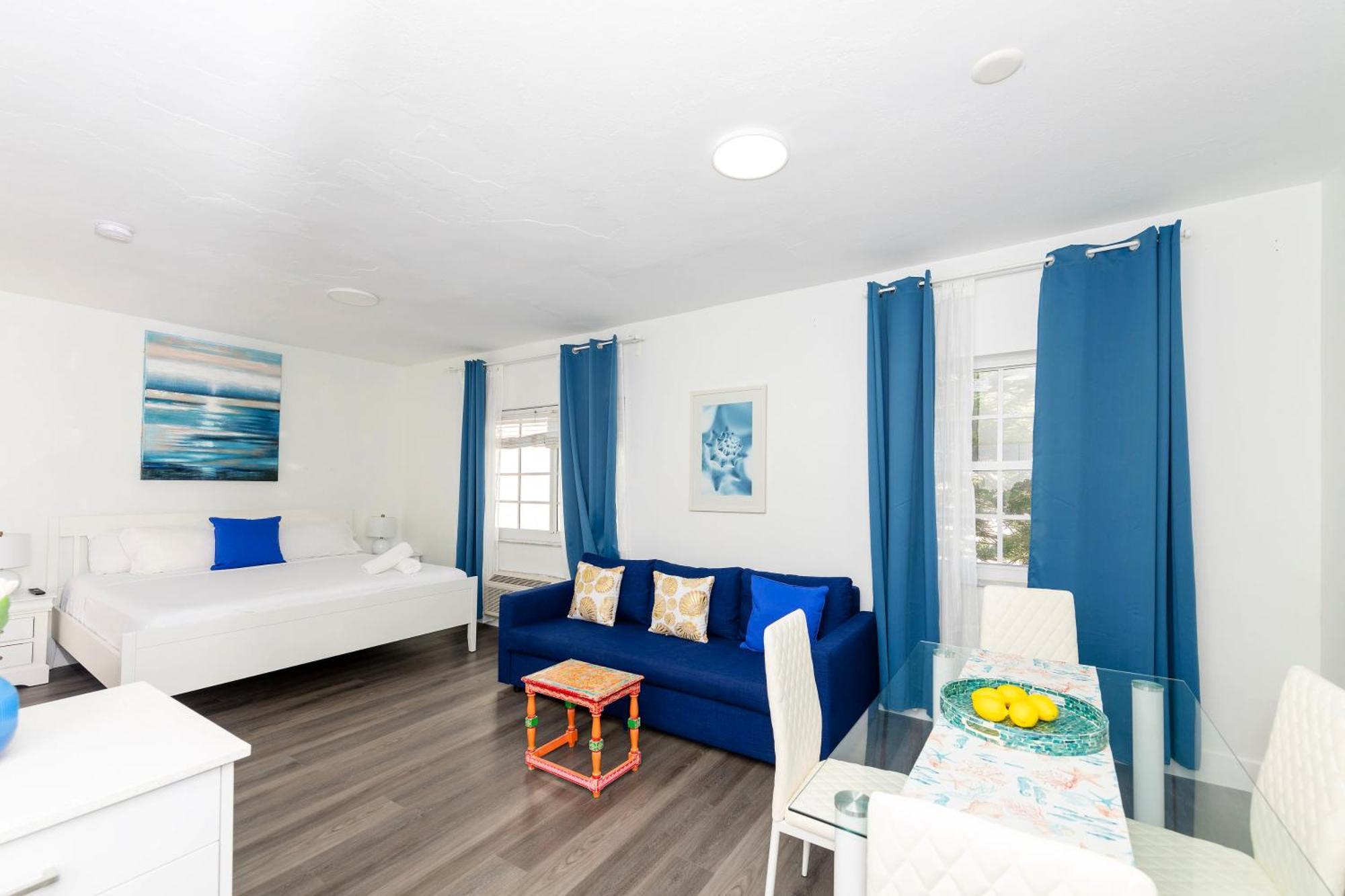 מיאמי ביץ' Apartments On Collins מראה חיצוני תמונה