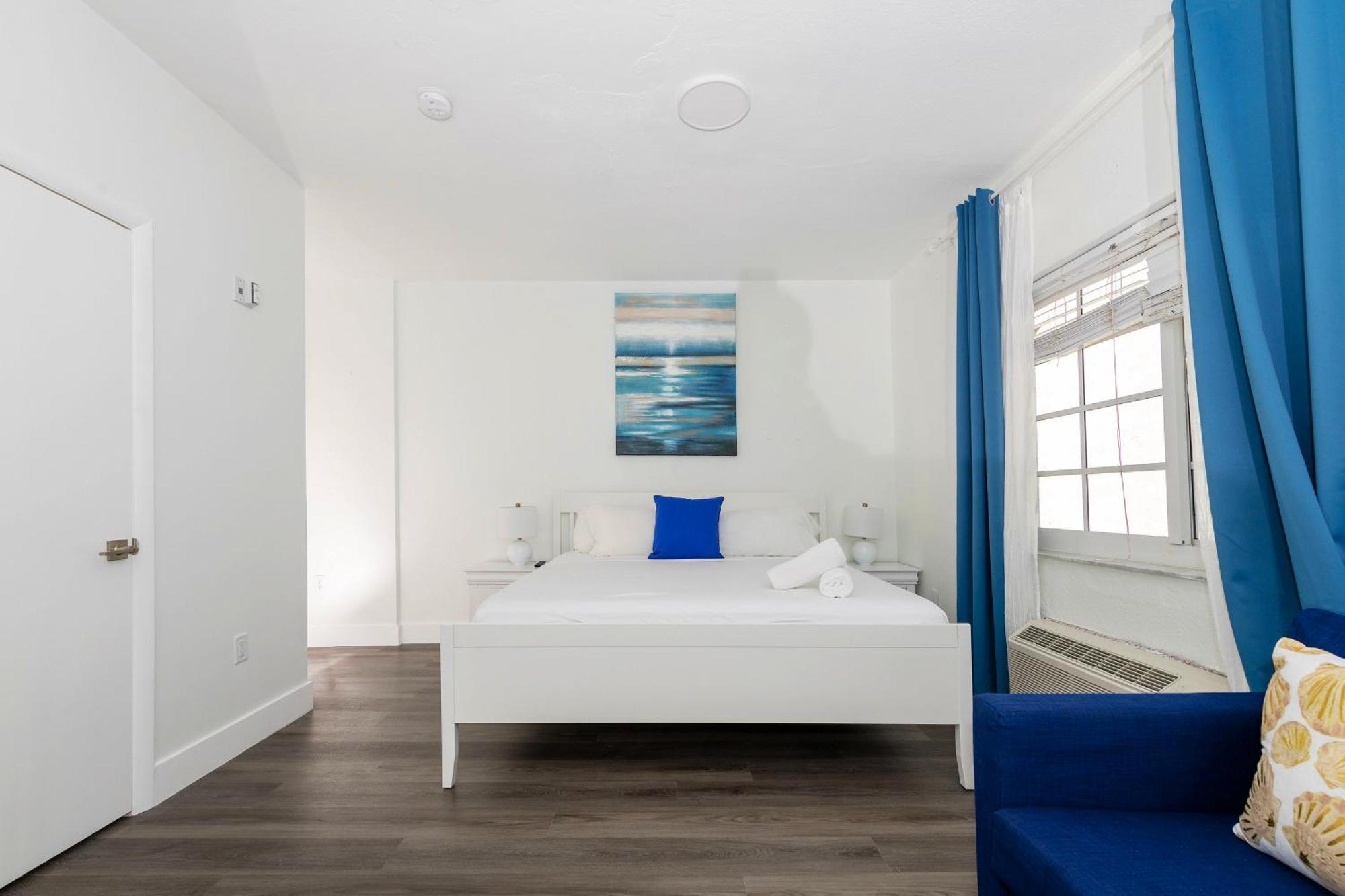 מיאמי ביץ' Apartments On Collins מראה חיצוני תמונה